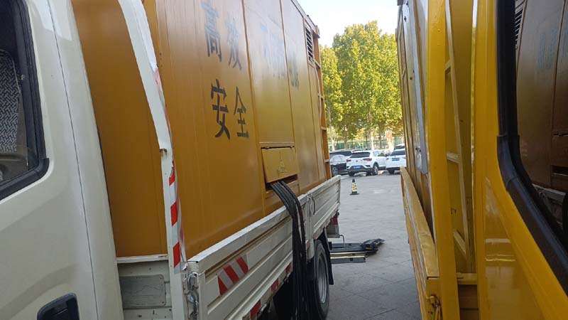 龙门如何判断柴油发电机组和UPS电源的切换时间是否符合要求？