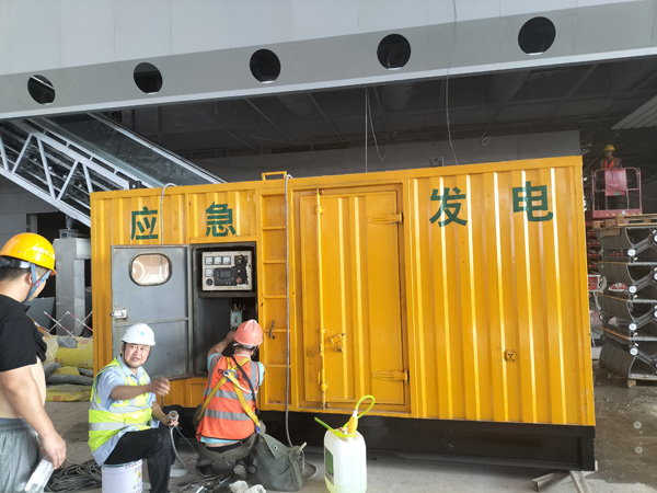 龙门怎样判断空气滤清器是否需要更换？